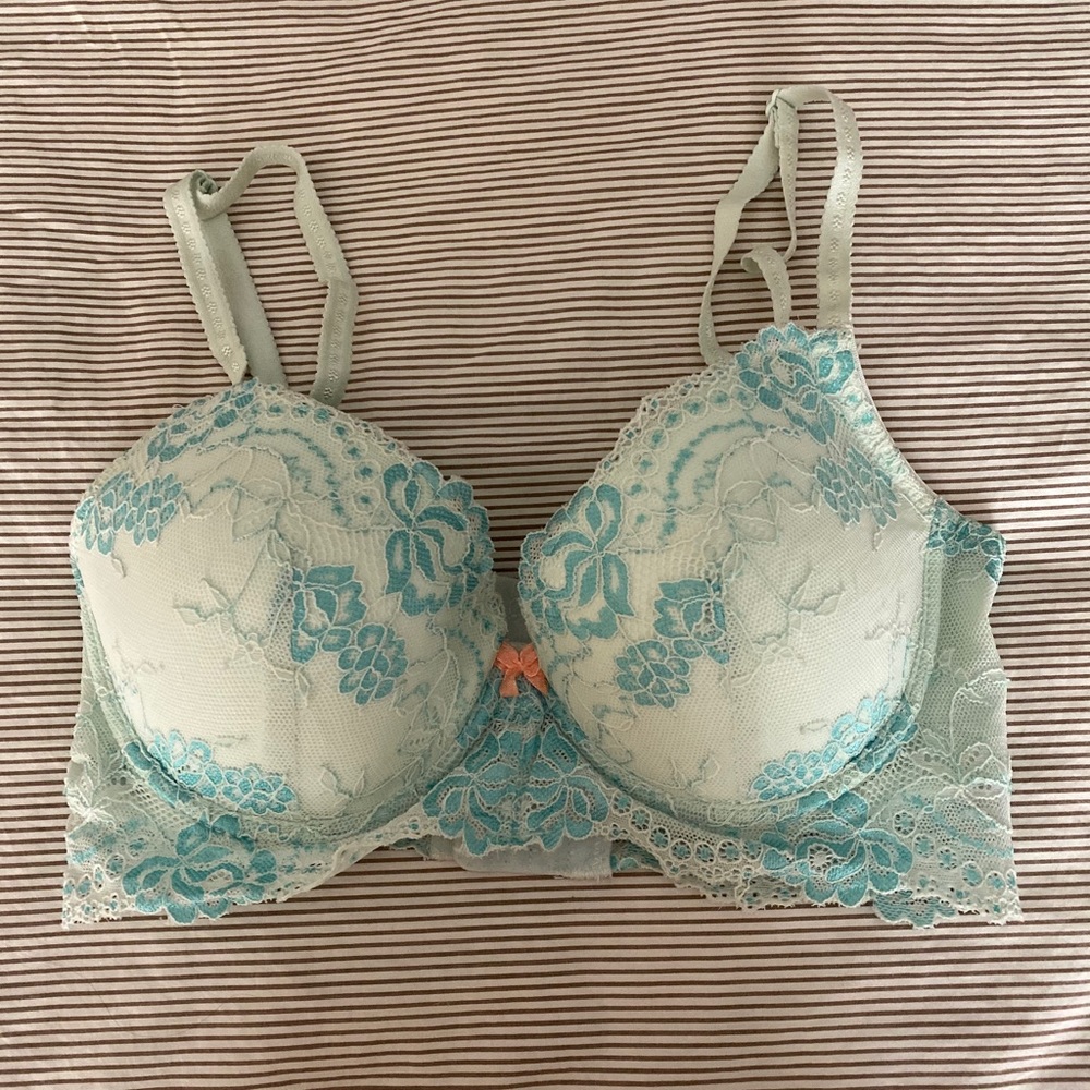 Lingerie bra